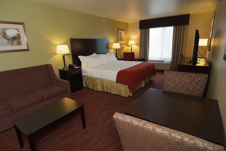 Holiday Inn Express Hotel & Suites Indianapolis North Carmel by IHG