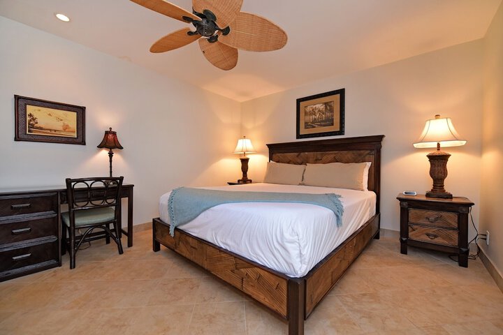 Room 20 of 38