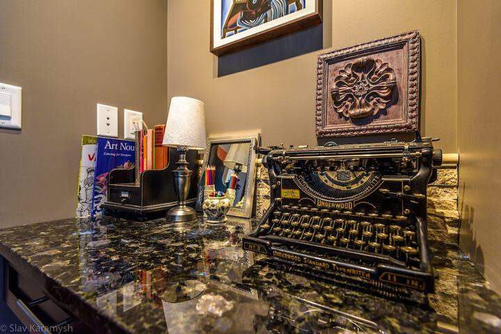 Brookside Inn Boutique Hotel