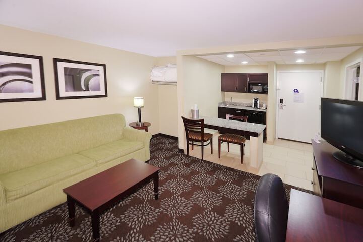 Room 41 of 69