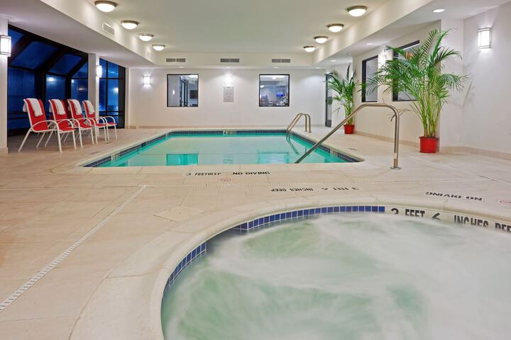 Pool 15 of 77