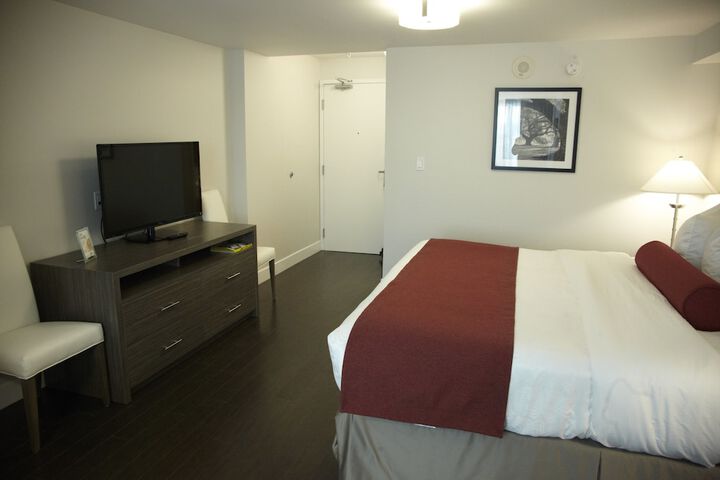 Room 12 of 41