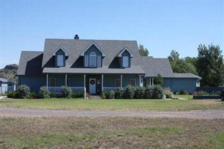 DAVIS MOUNTAINS INN BED AND BREAKFAST - ADULT ONLY