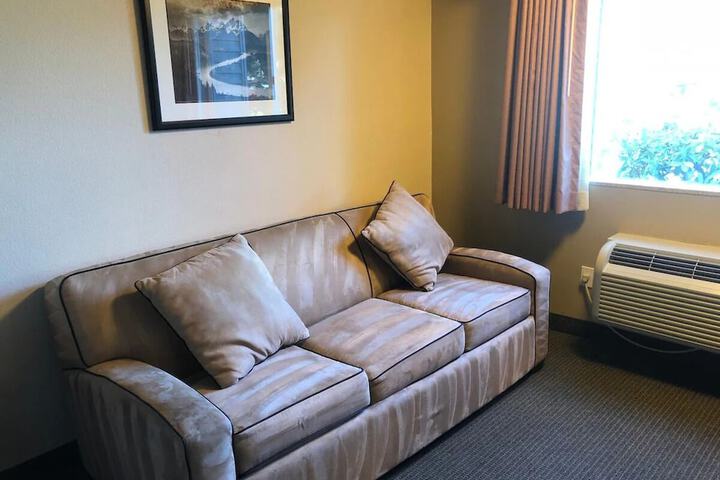 Room 15 of 17