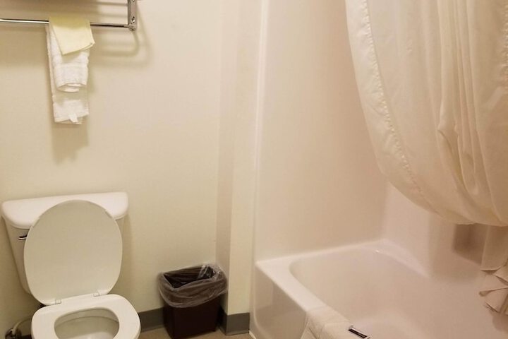 Room 134 of 232