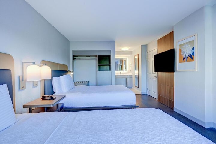 Homewood Suites by Hilton Anaheim-Main Gate Area