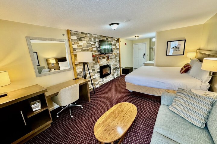 Room 42 of 73