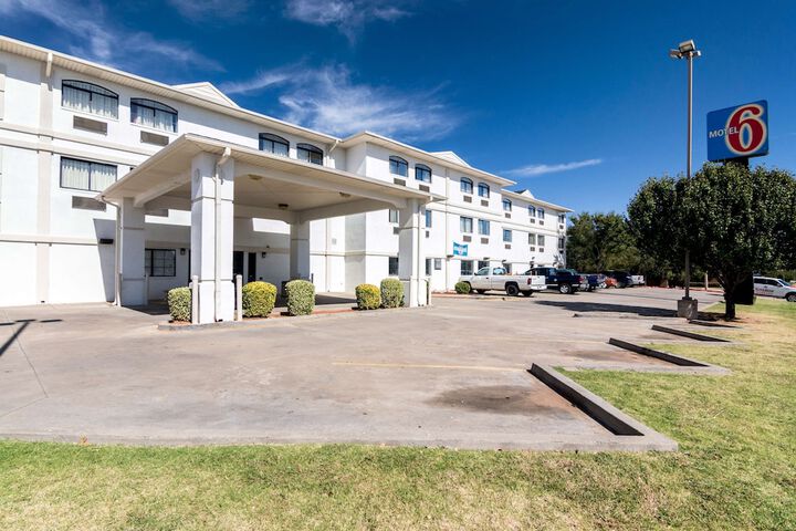 Hotel 2 of 45