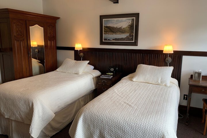 Room 40 of 119