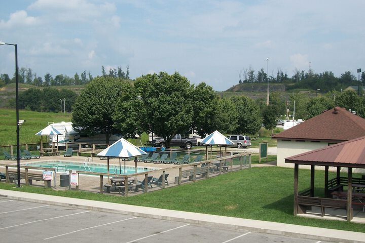 Property Grounds 23 of 24
