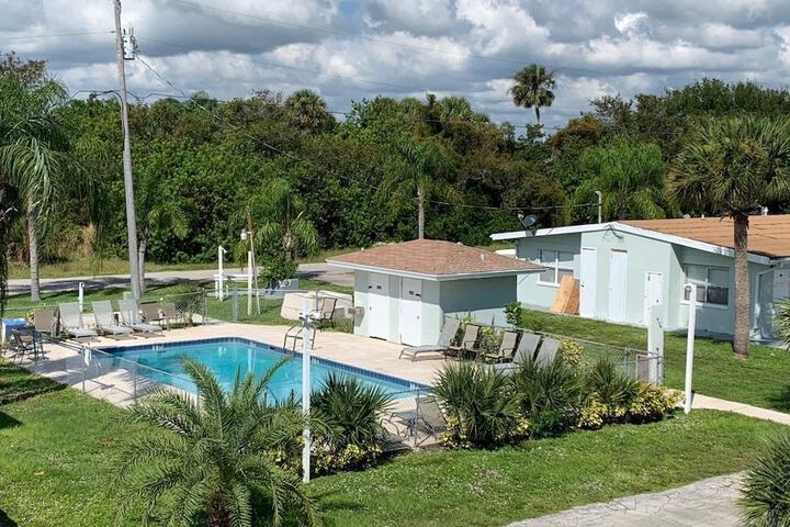 Pool 2 of 10