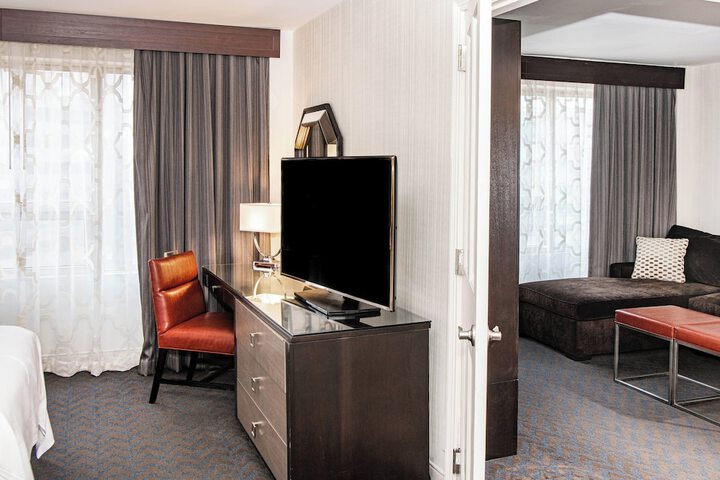 Room 51 of 110