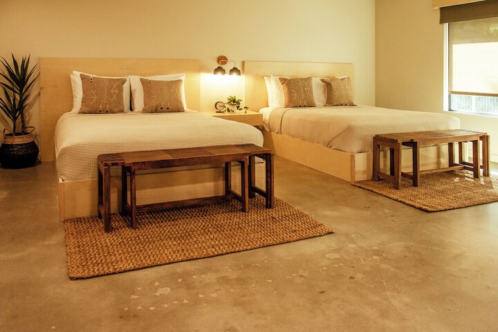 Brut Hotel