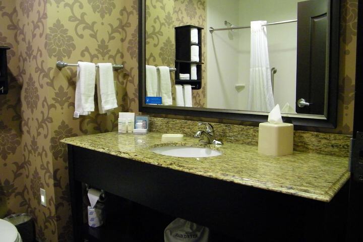Room 29 of 46