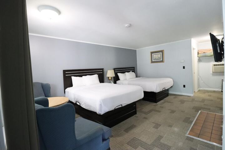 Travelodge by Wyndham Lincoln Near White Mountain