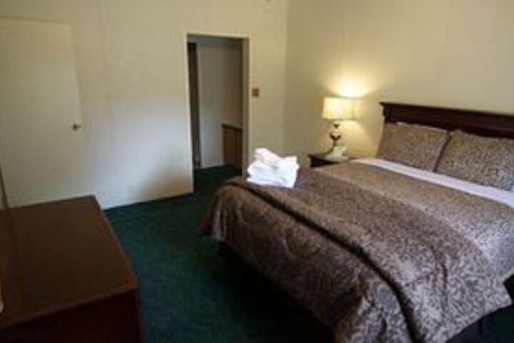 South Gate Lodges
