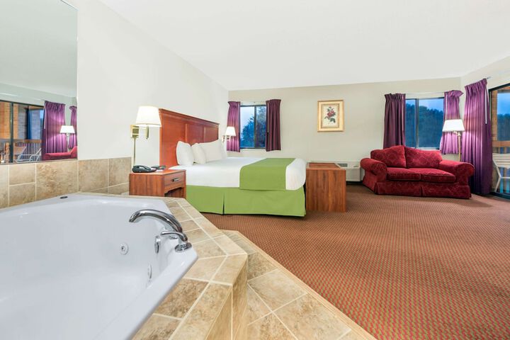 Room 17 of 21