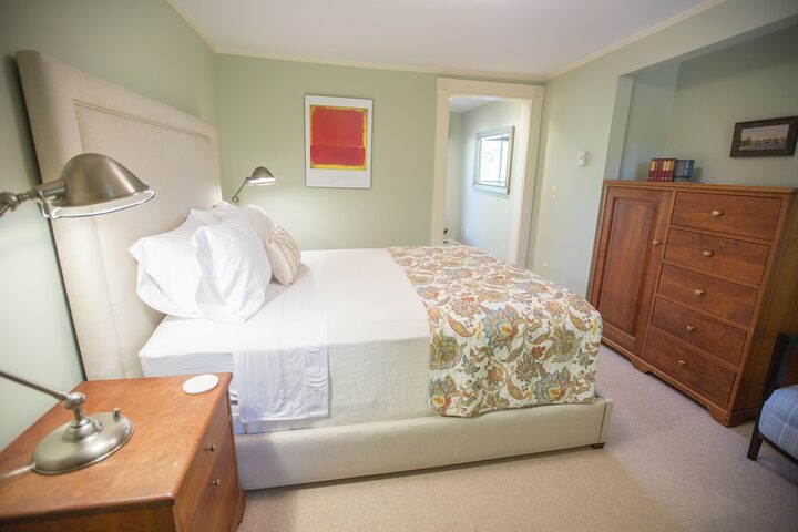 Room 18 of 31