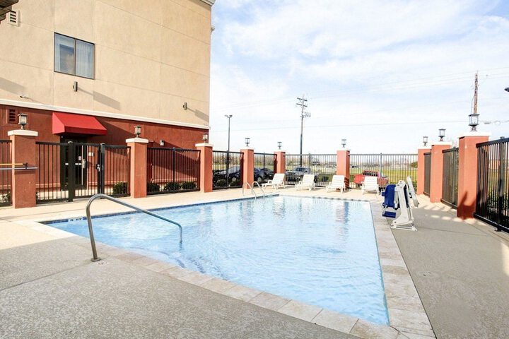 Pool 8 of 58