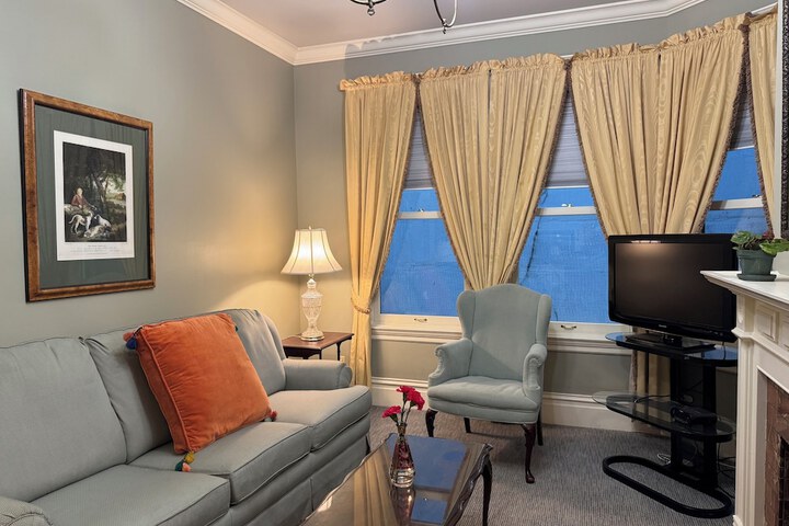 Room 42 of 48
