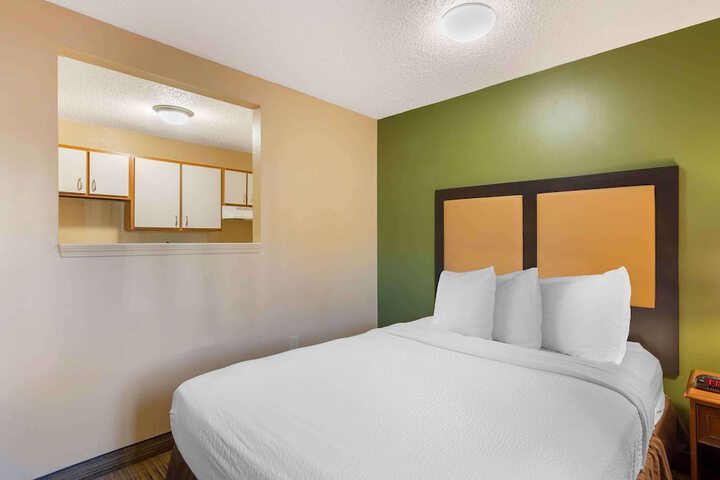 Extended Stay America Suites Toledo Maumee