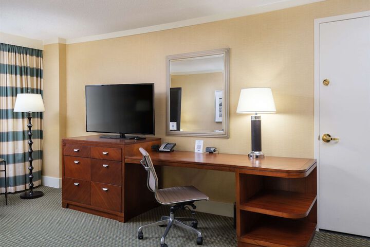 DoubleTree by Hilton Stamford