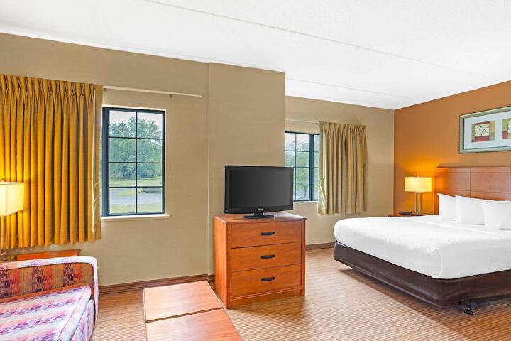 Extended Stay America Suites Lancaster County