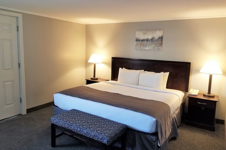 Mt Madison Inn & Suites