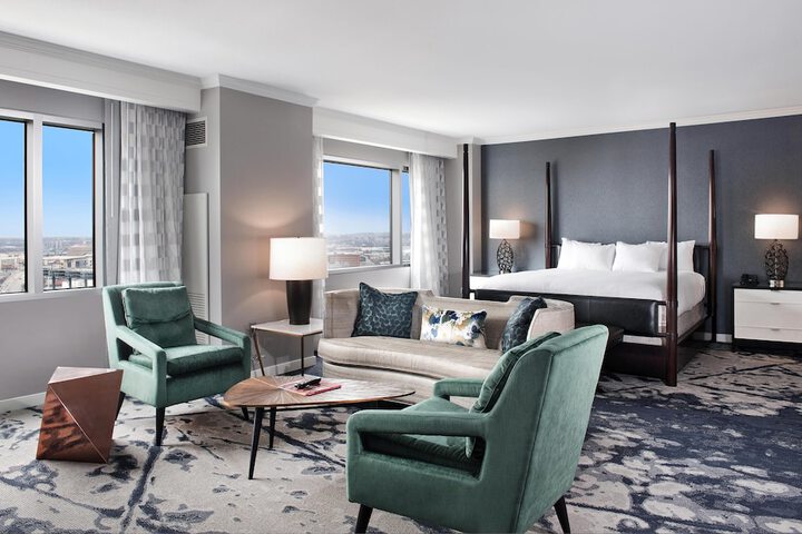 Hilton Baltimore Inner Harbor