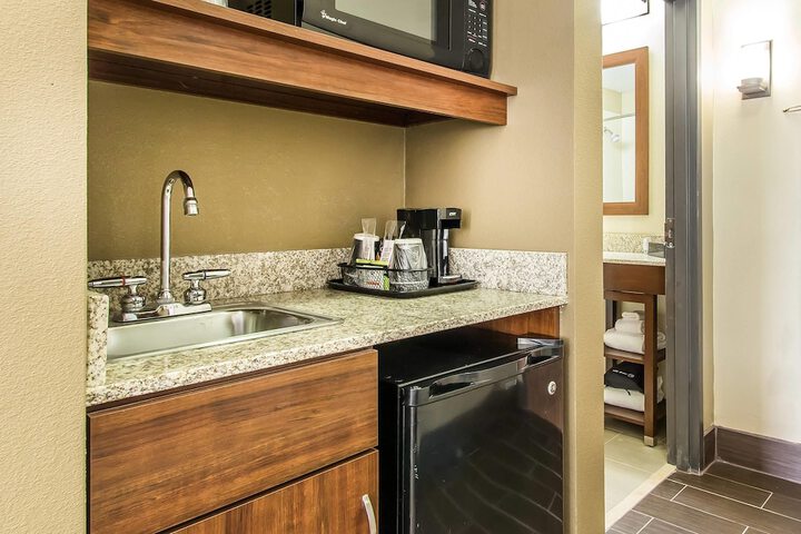 Comfort Suites Effingham Central