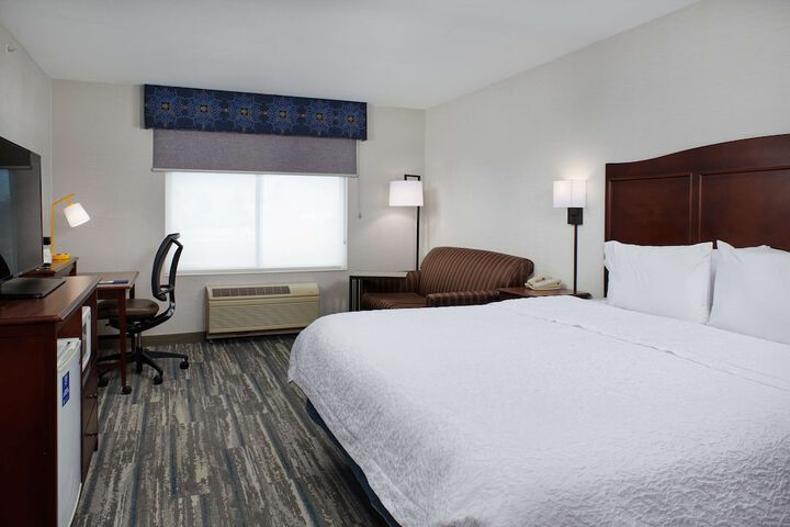 Room 9 of 26
