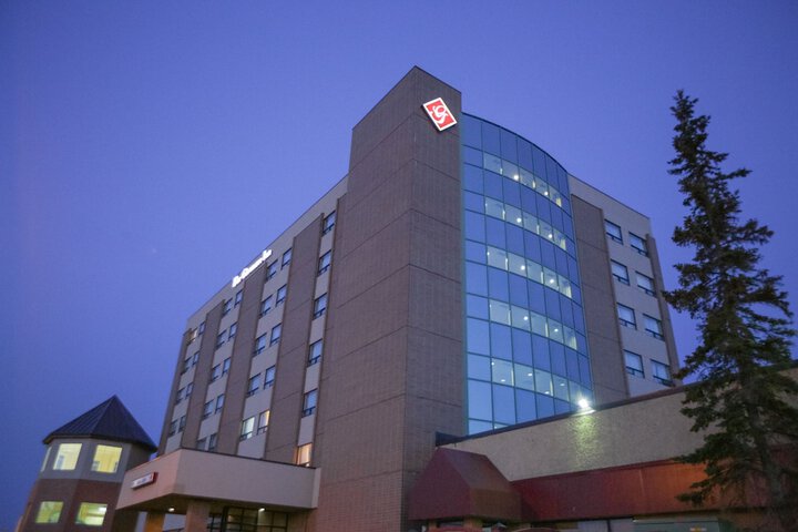 Hotel 2 of 48