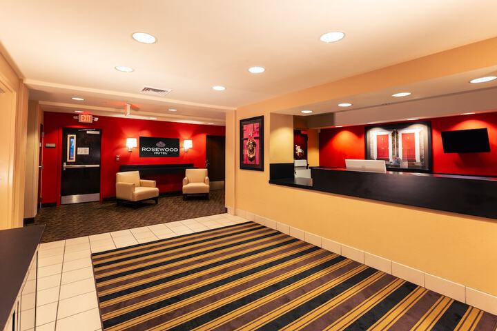 Business Center 7 of 7