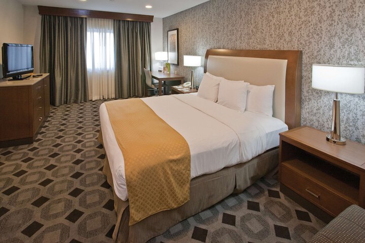 Room 15 of 63