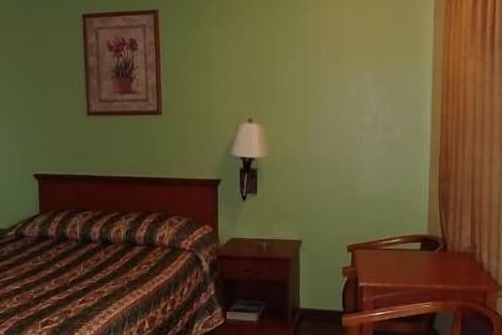 Room 23 of 26