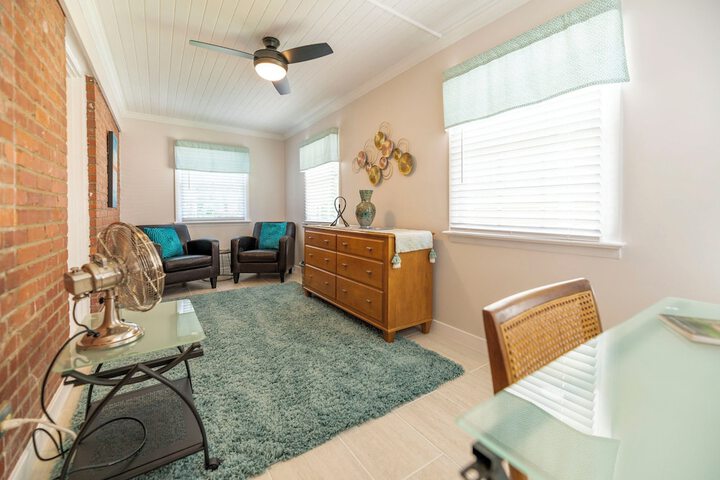 Waterfront Edenton Bay Cottage - Walk to Dtwn