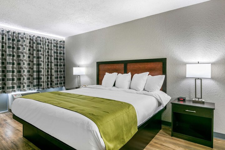 Room 22 of 30