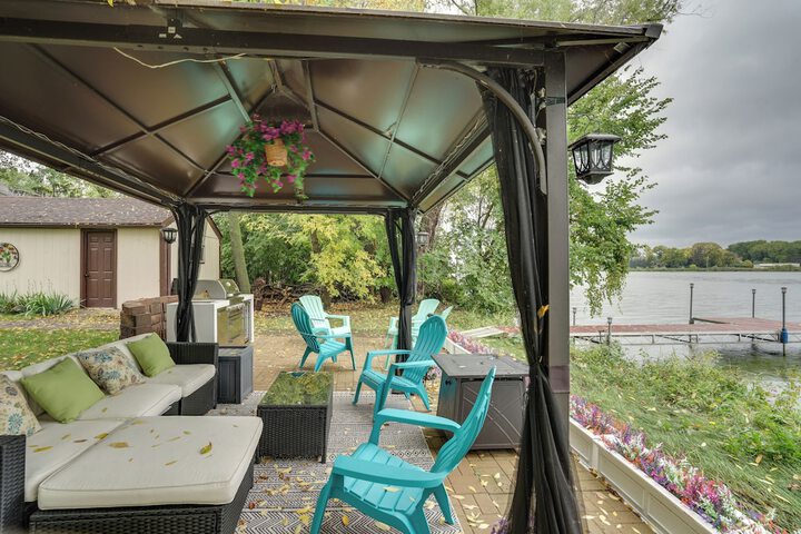 Hugo Home Direct Lake Access & Private Dock!