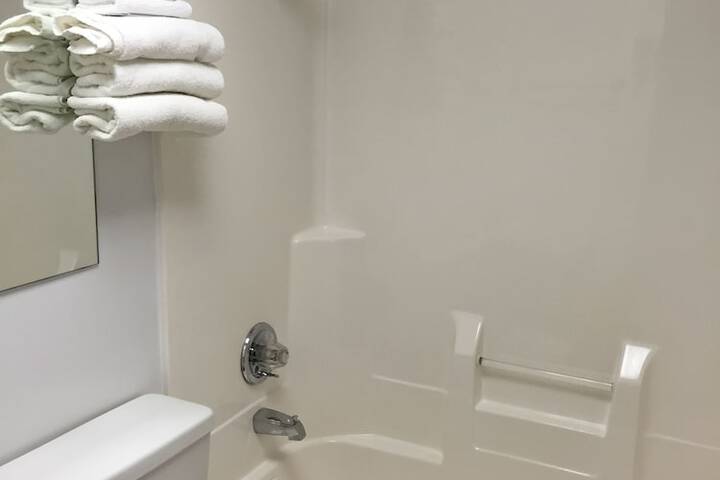 Room 12 of 29