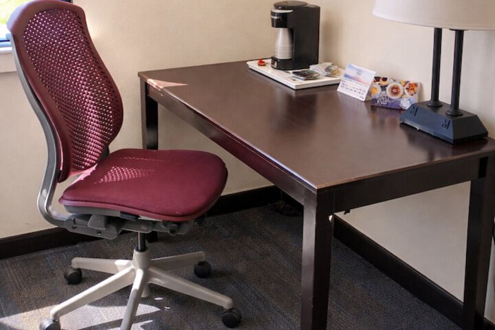 Americas Best Value Inn & Suites Phenix City
