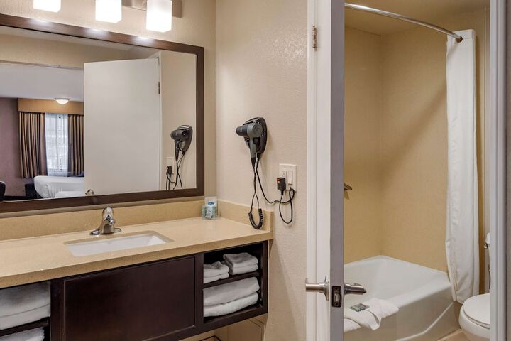 Best Western Country Inn