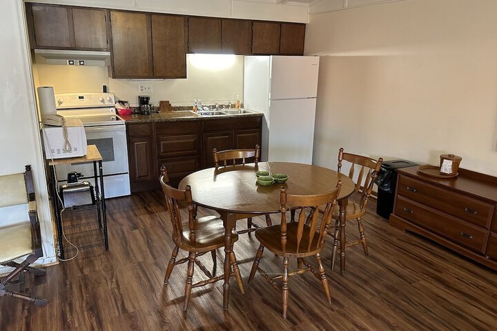 Room 27 of 70
