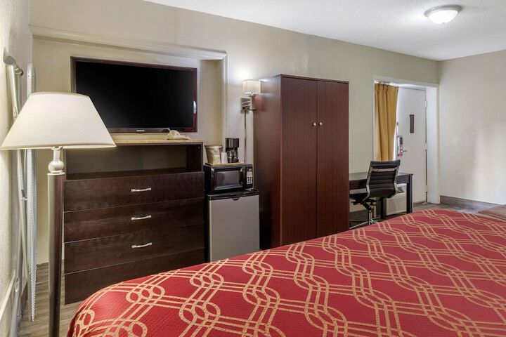 Room 19 of 31