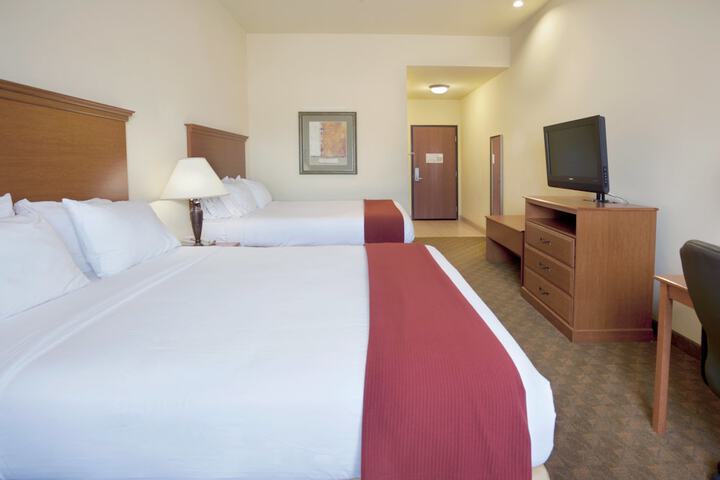 Room 17 of 34