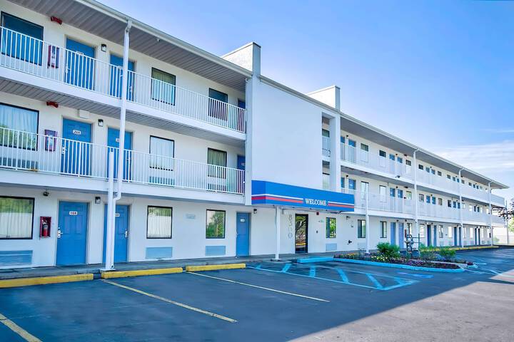 Hotel 2 of 22