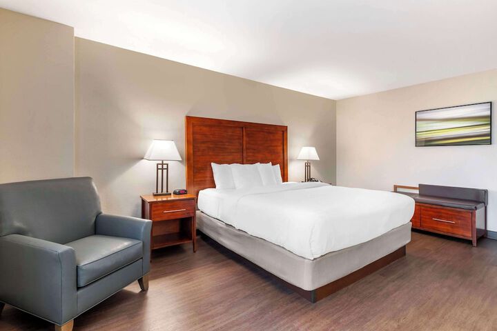 Room 15 of 26
