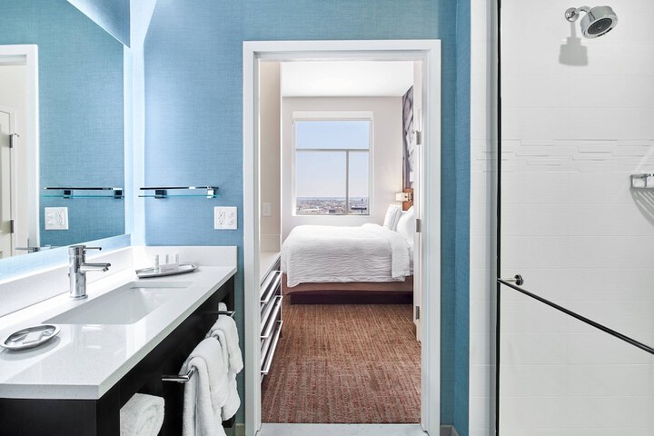 Room 19 of 24