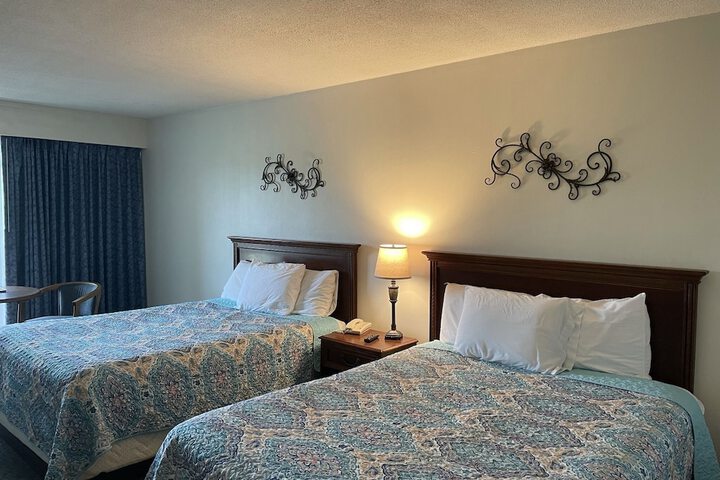 Room 11 of 22