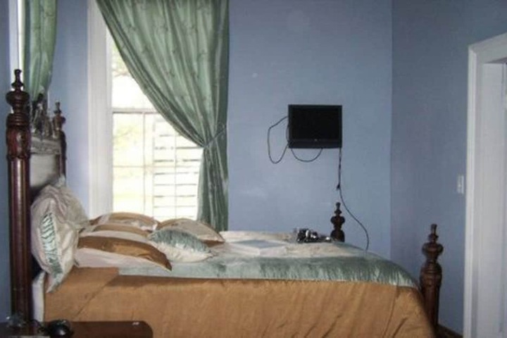 Room 58 of 79