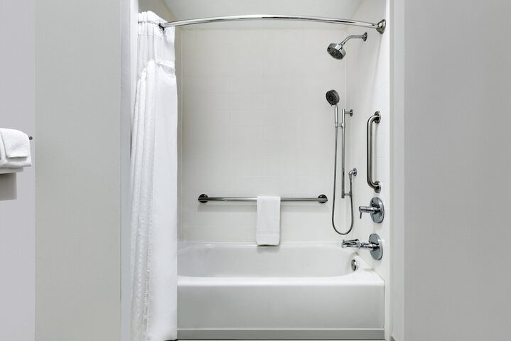 Holiday Inn Express : Hillsboro I-35 by IHG